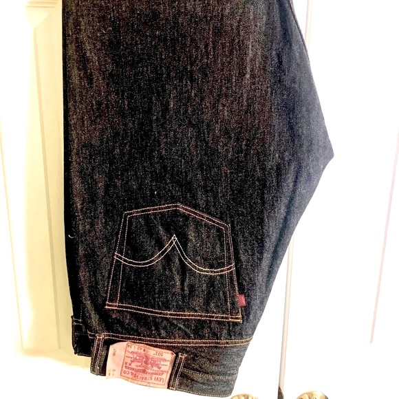 Levi Jeans, like new - Picture 1 of 3